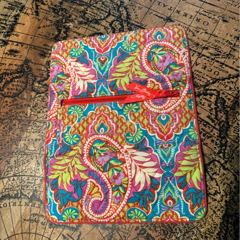 Vera Bradley Paisley in Paradise trifold wallet - Picture 3 of 3